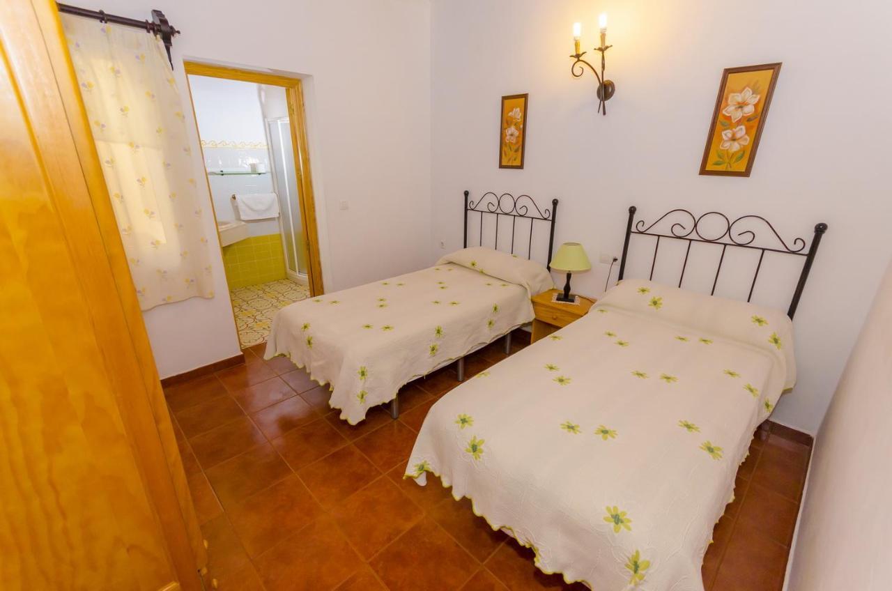 Finca Liarte Guest House Fuente Alamo  ภายนอก รูปภาพ
